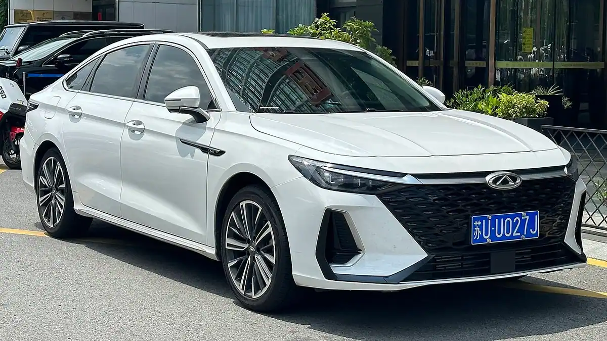 צ'רי אריזו 8 - צילום: JustAnotherCarDesigner