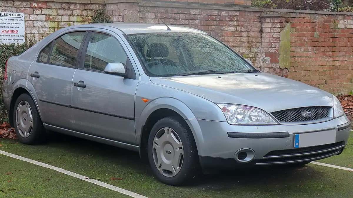 פורד מונדיאו - צילום: Vauxford