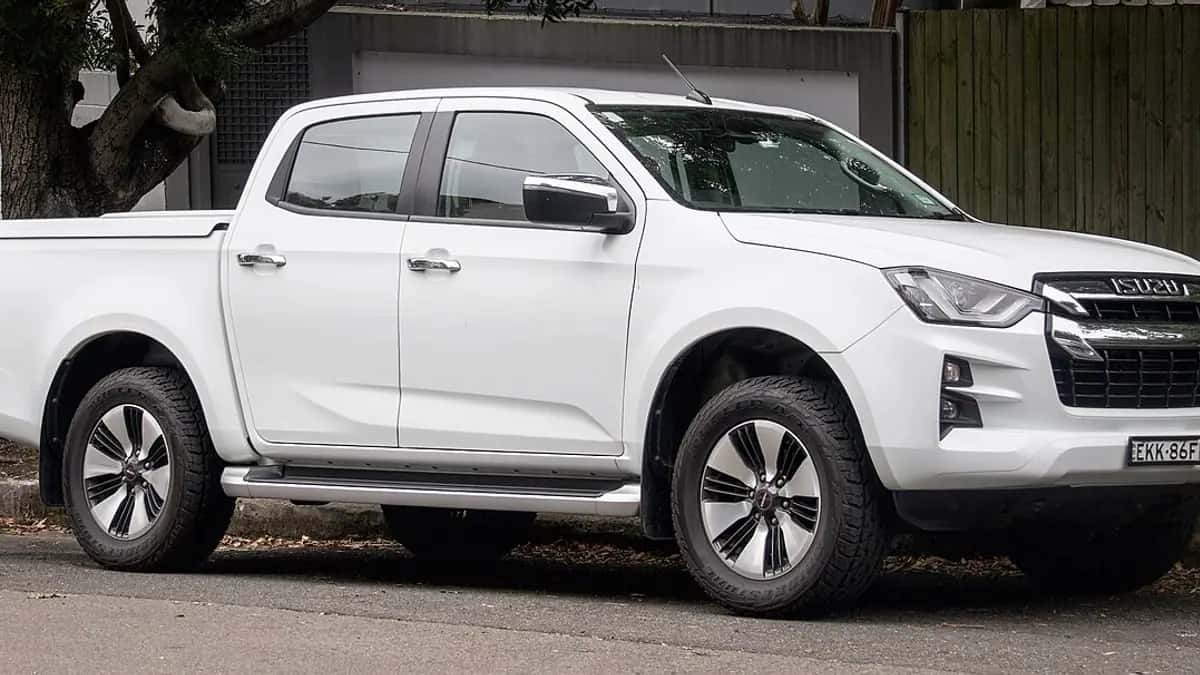 איסוזו D-Max (2019-2026) - צילום: LuvsMG481