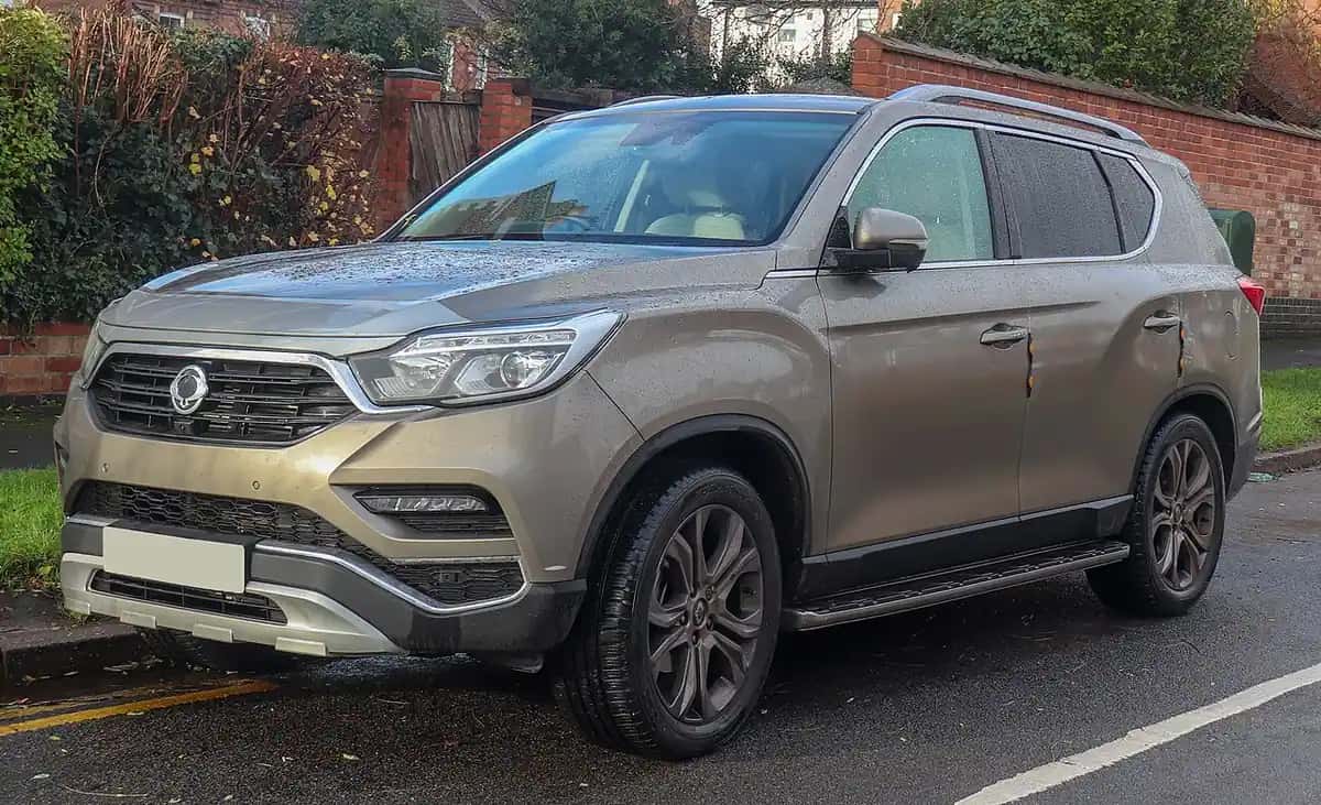 KGM רקסטון - צילום: Vauxford