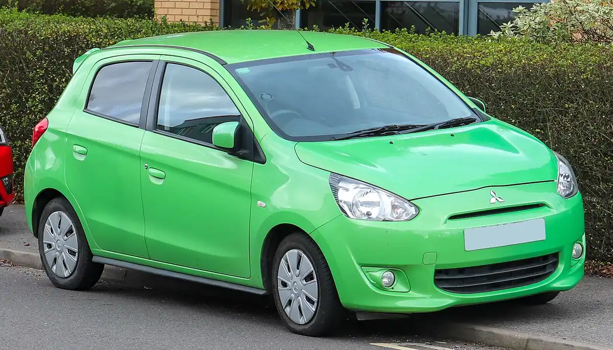 מיצובישי ספייס סטאר - צילום: Vauxford