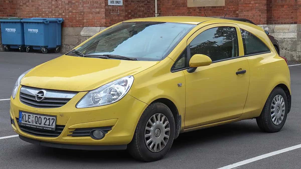 אופל קורסה (2006-2014) - צילום: Vauxford