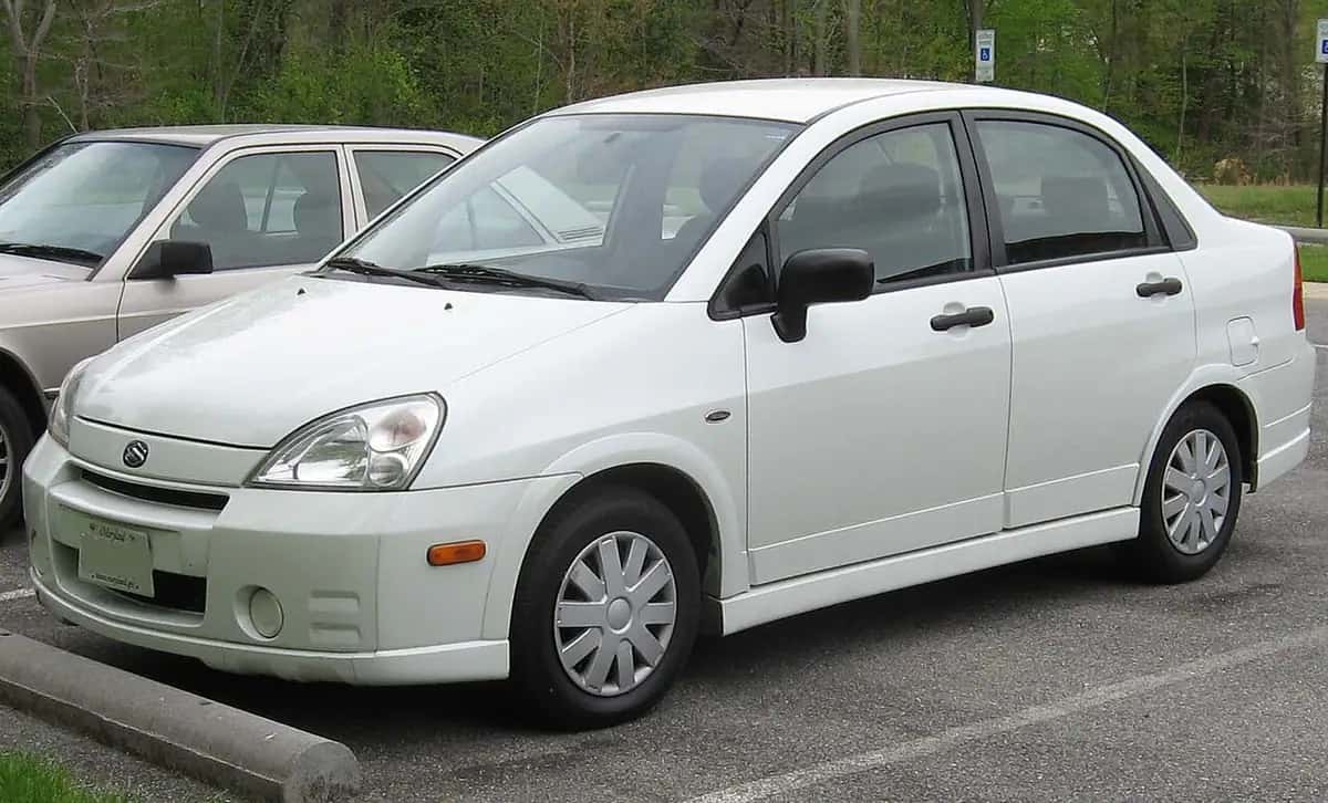 סוזוקי ליאנה - צילום: IFCAR