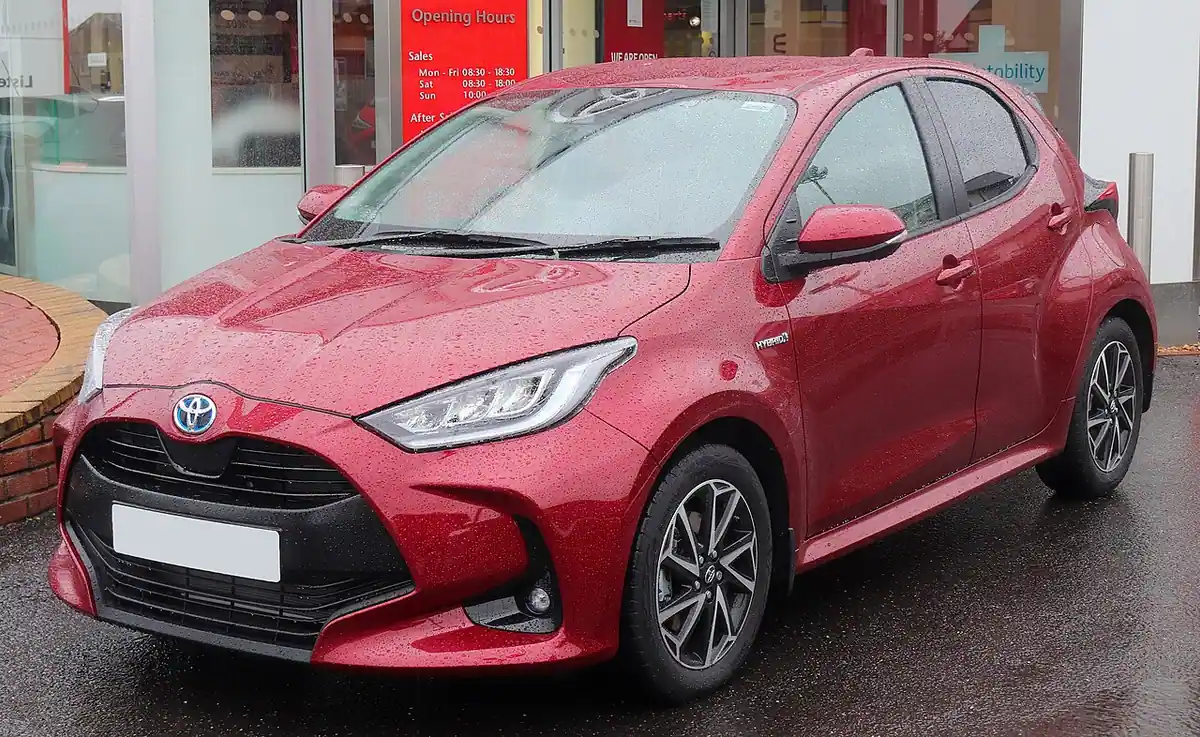 טויוטה יאריס (2020-2026) - צילום: Vauxford
