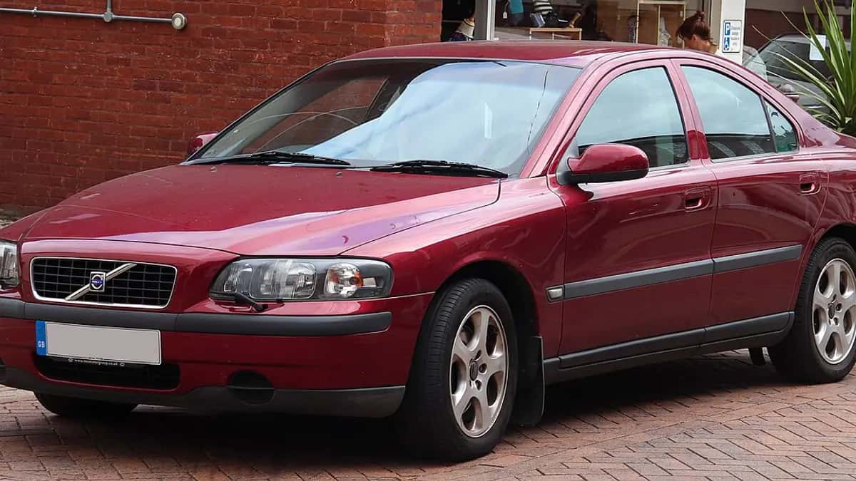 וולוו S60 (2000-2009) - צילום: Vauxford