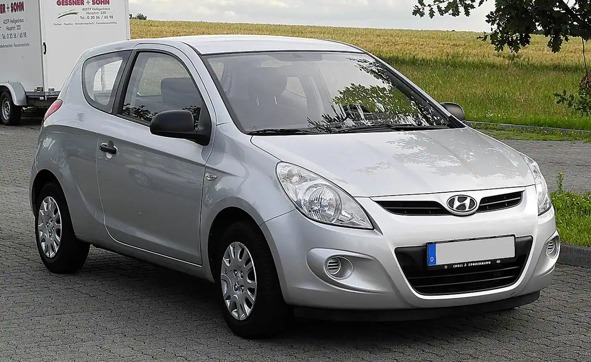 יונדאי i20 (2008-2014) - צילום: M 93